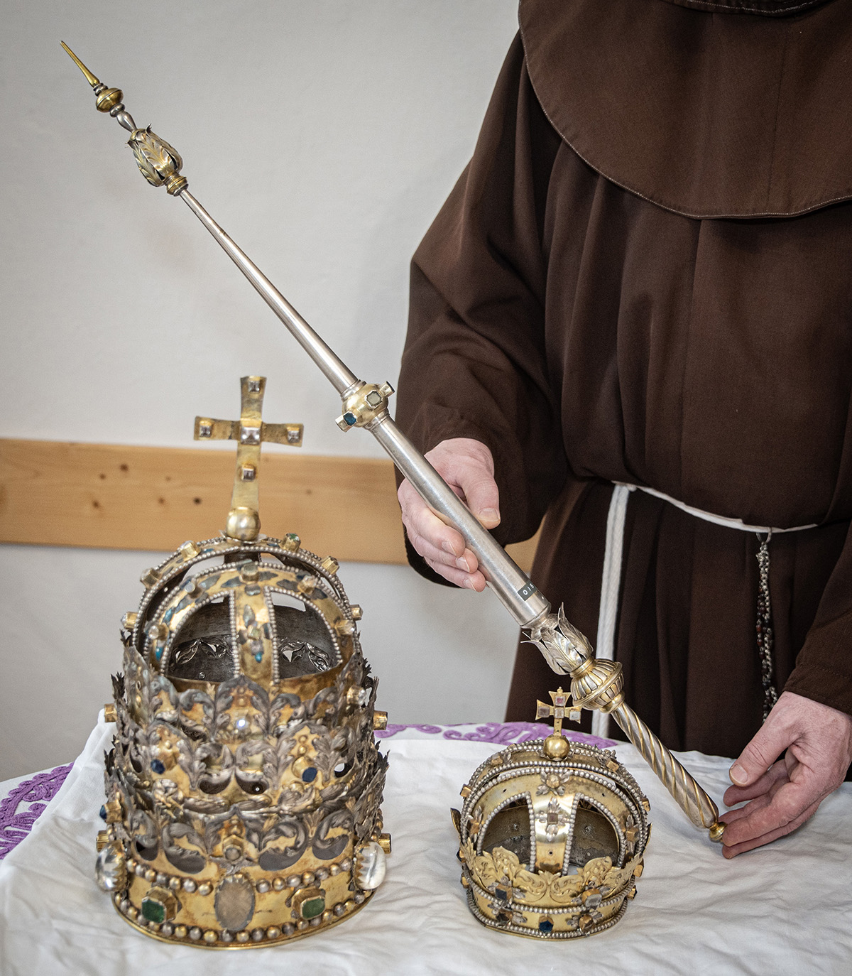 „Csodákról híres és koronára érdemes”